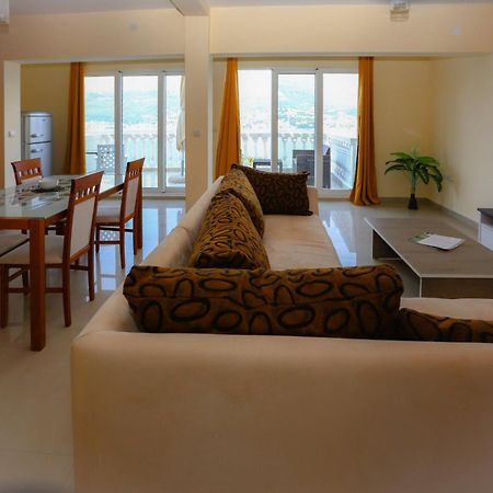 Mountain Bay Views Apartments ニーヴィツェ エクステリア 写真