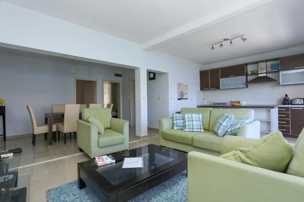 Mountain Bay Views Apartments ニーヴィツェ エクステリア 写真